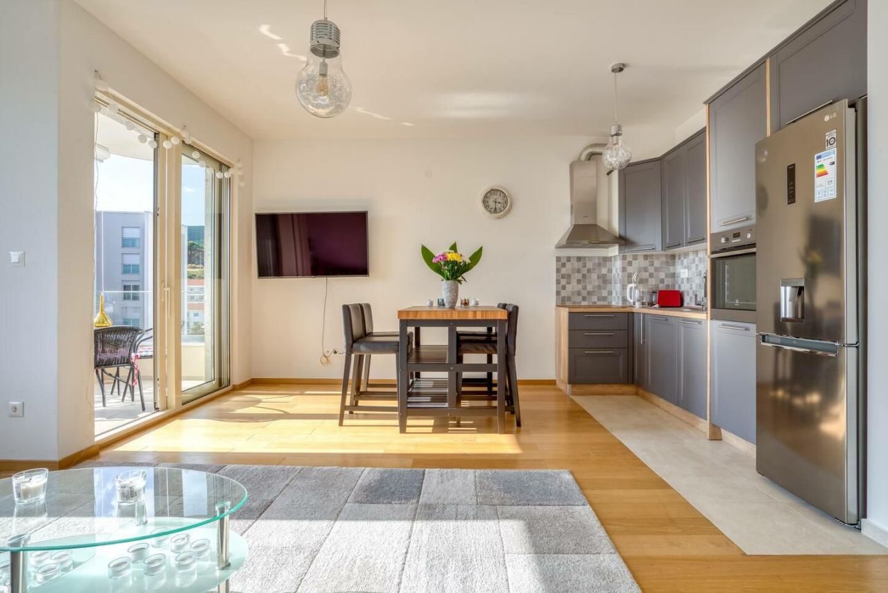 Квартира в Бечичи, Черногория, 67 м² - фото 3