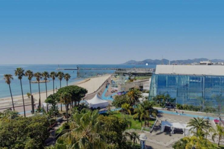 Квартира в Каннах, Франция, 143 м² - фото 1