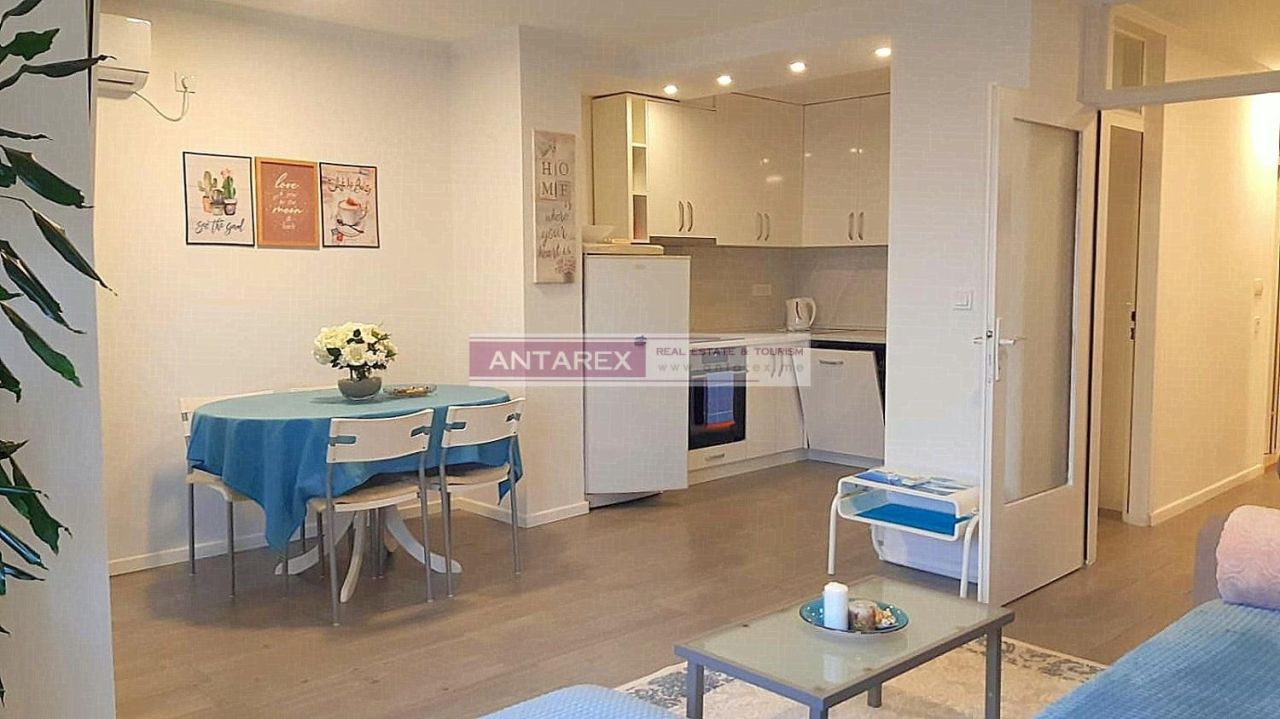 Апартаменты в Херцег-Нови, Черногория, 54 м² - фото 3