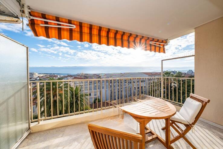 Квартира в Каннах, Франция, 80 м² - фото 2