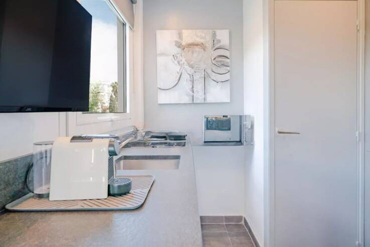 Квартира в Каннах, Франция, 16 м² - фото 3