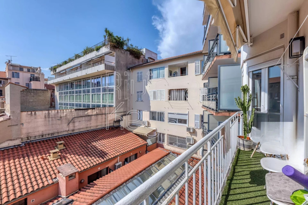 Квартира в Каннах, Франция, 65 м² - фото 9