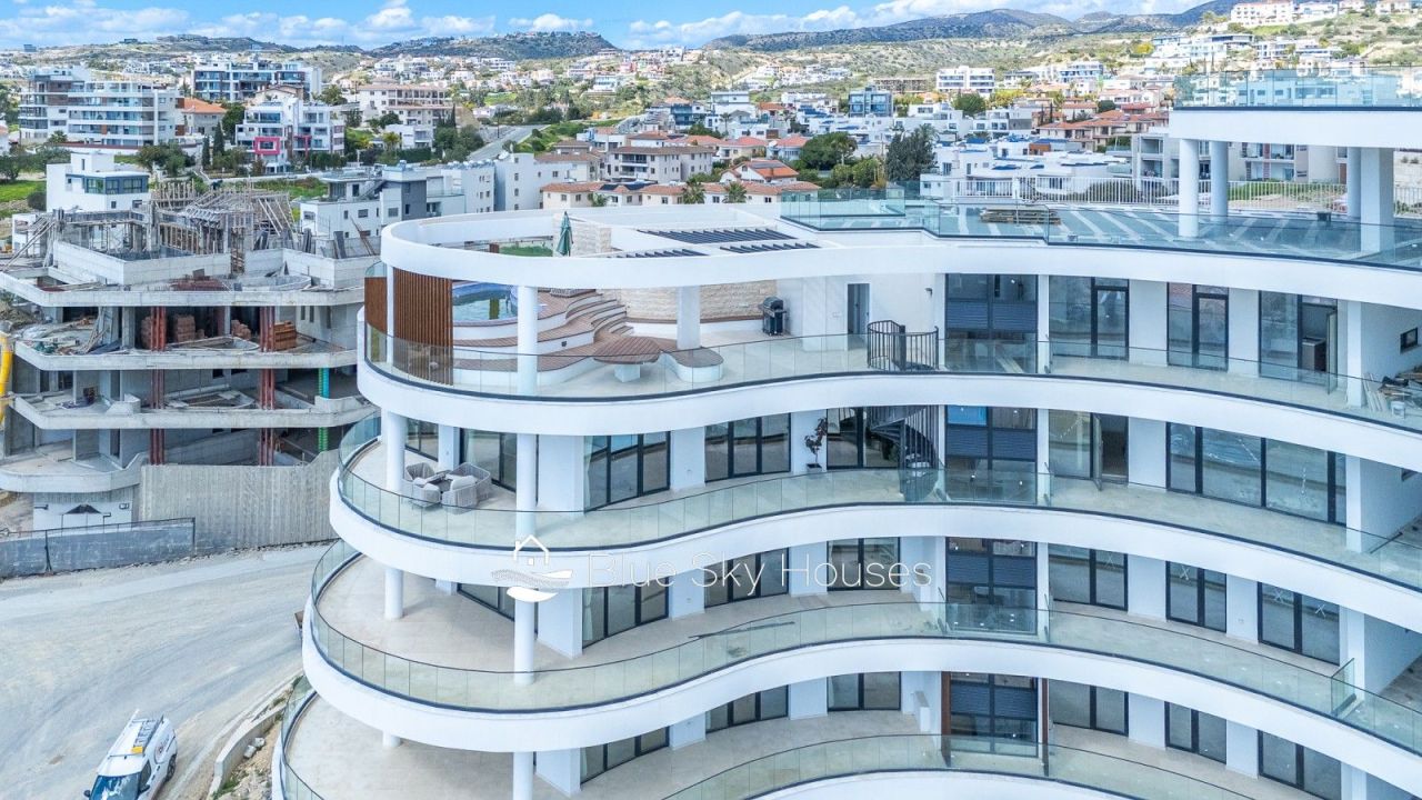 Пентхаус в Лимасоле, Кипр, 212 м² - фото 2