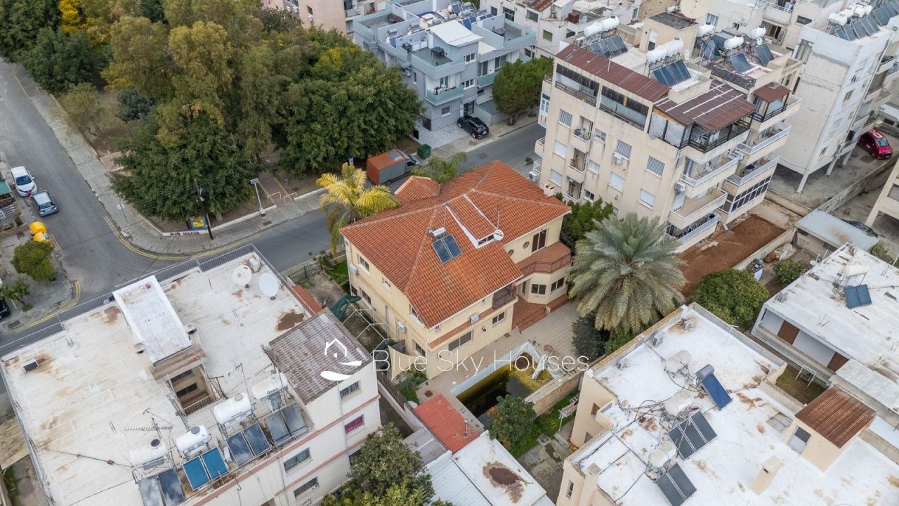 Вилла в Лимасоле, Кипр, 380 м² - фото 2