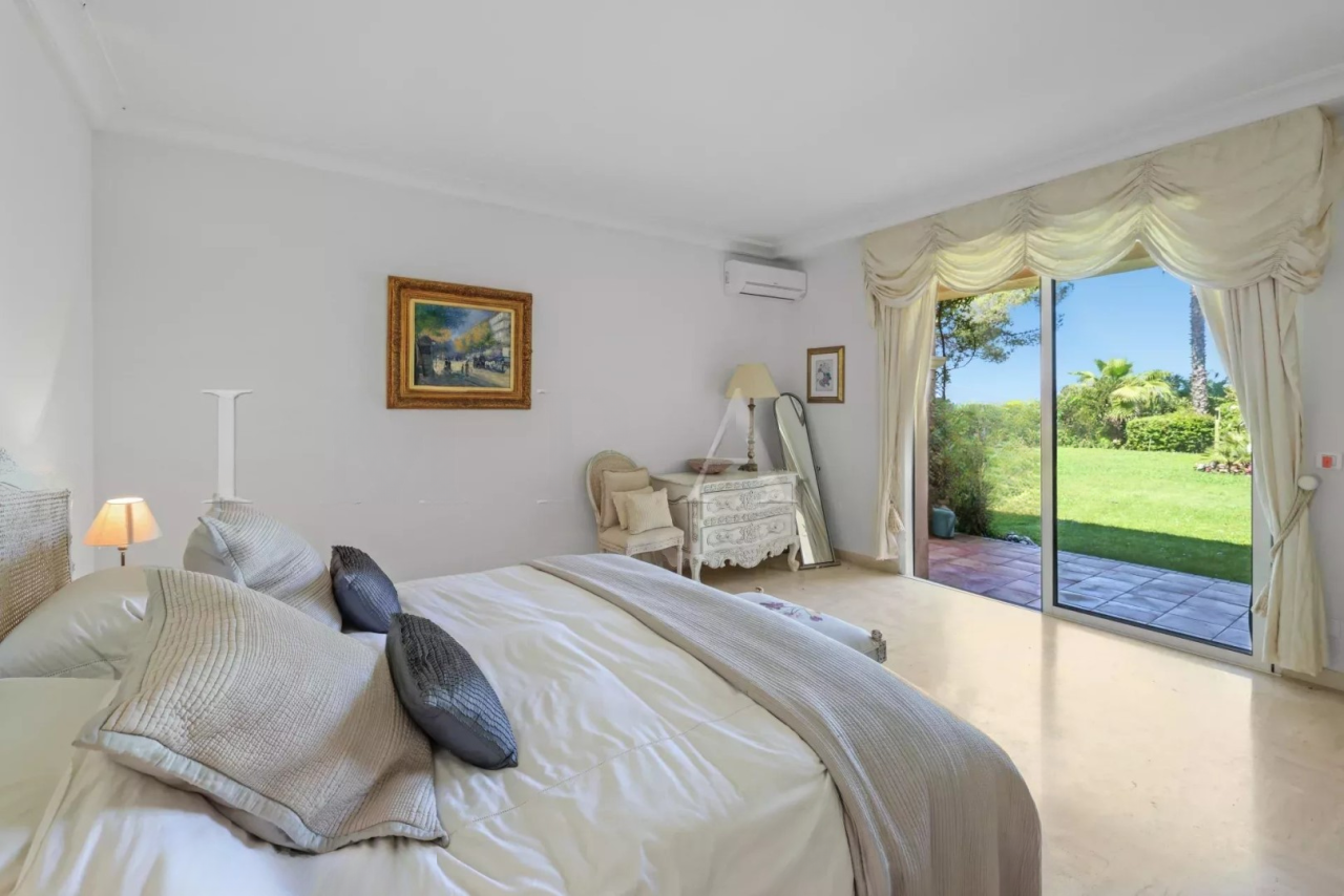 Квартира в Каннах, Франция, 282 м² - фото 13