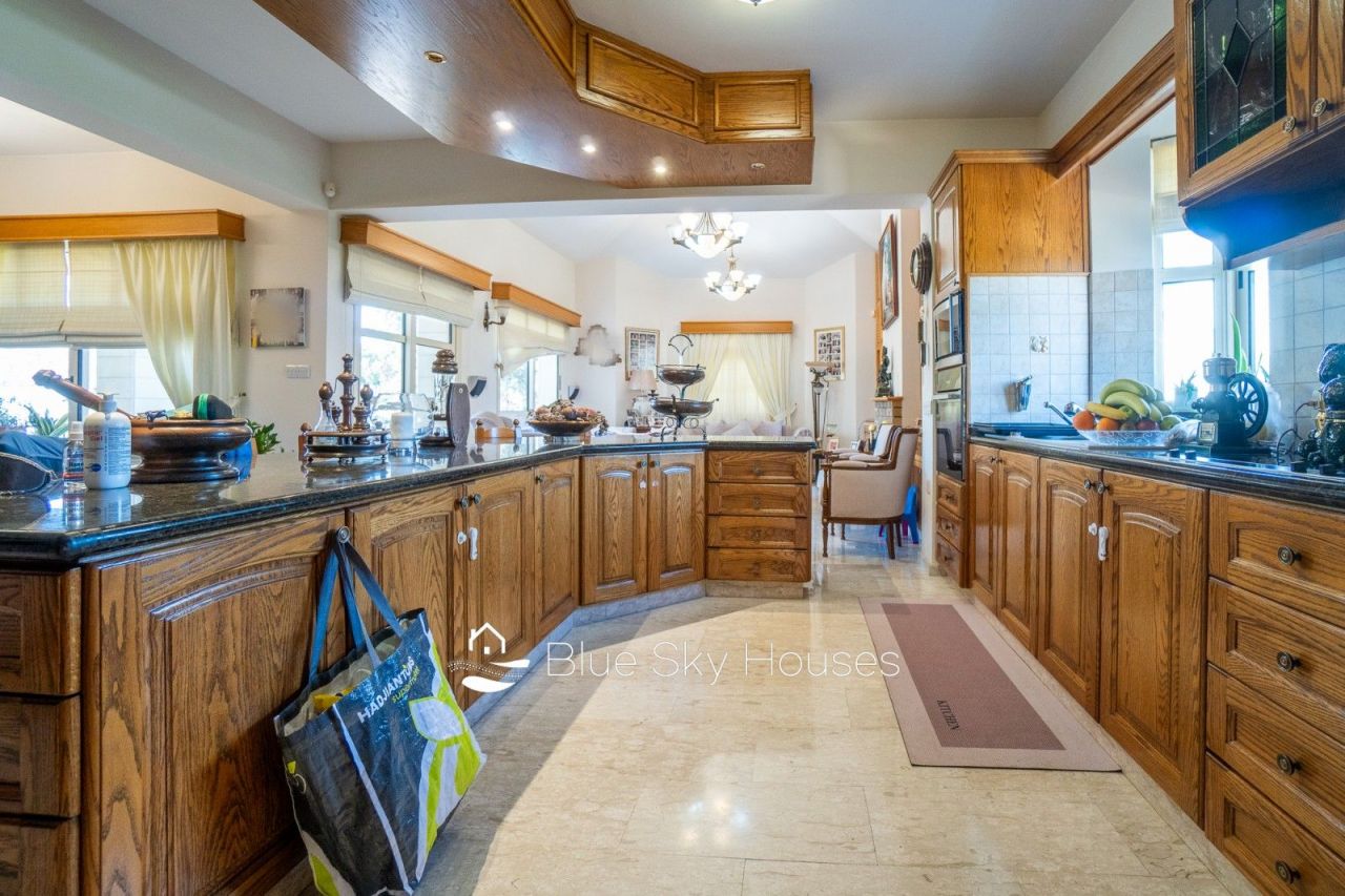 Вилла в Лимасоле, Кипр, 500 м² - фото 9