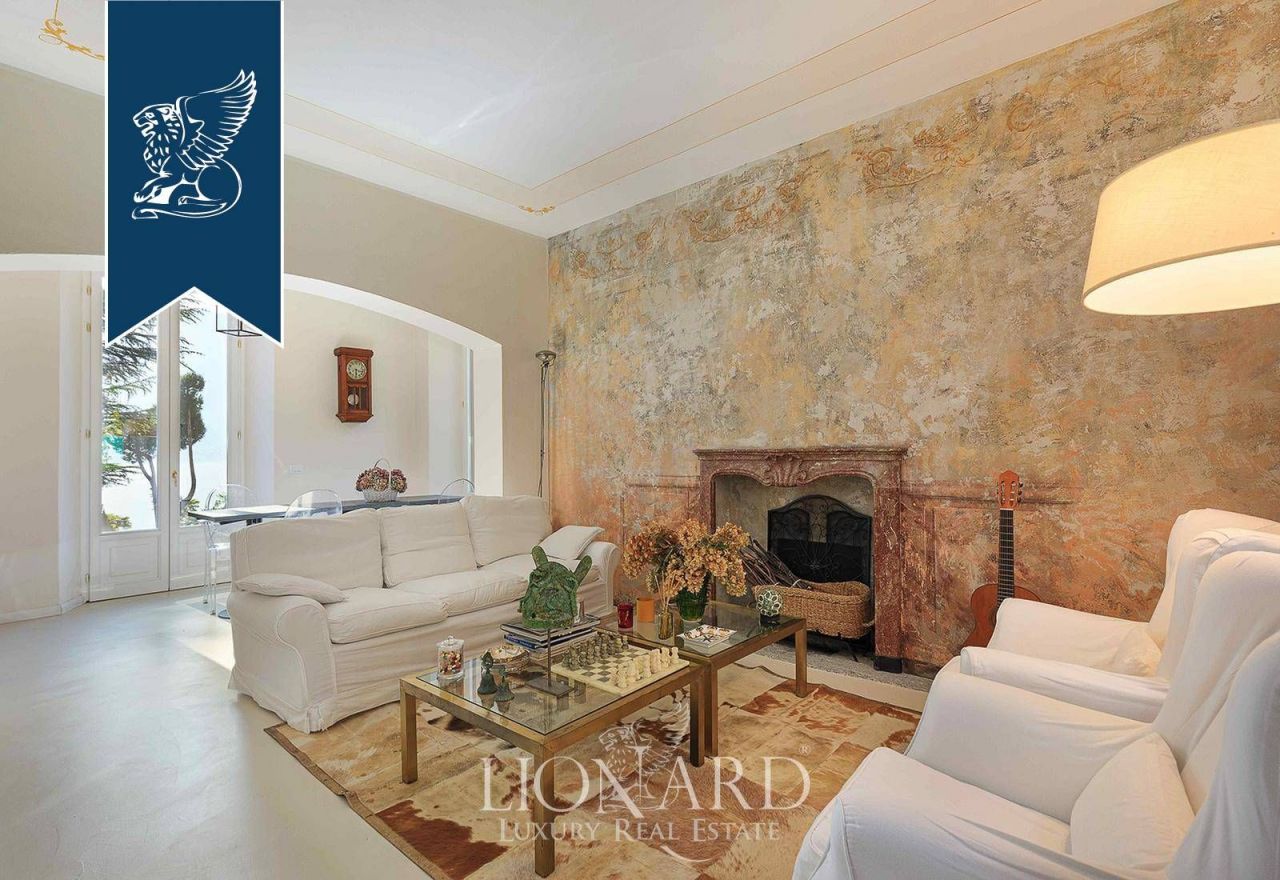 Вилла в Тремедзо, Италия, 270 м² - фото 12