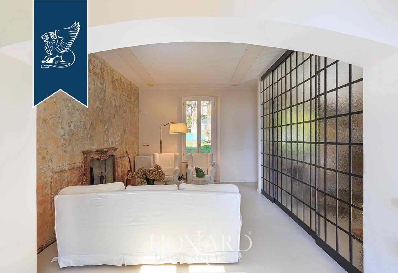 Вилла в Тремедзо, Италия, 270 м² - фото 15