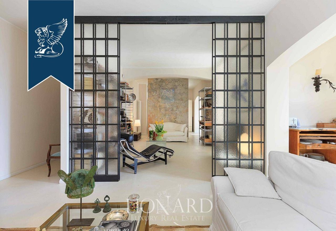 Вилла в Тремедзо, Италия, 270 м² - фото 16