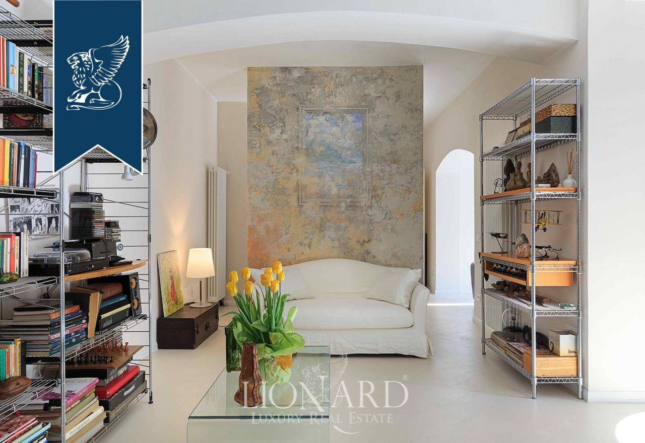 Вилла в Тремедзо, Италия, 270 м² - фото 19