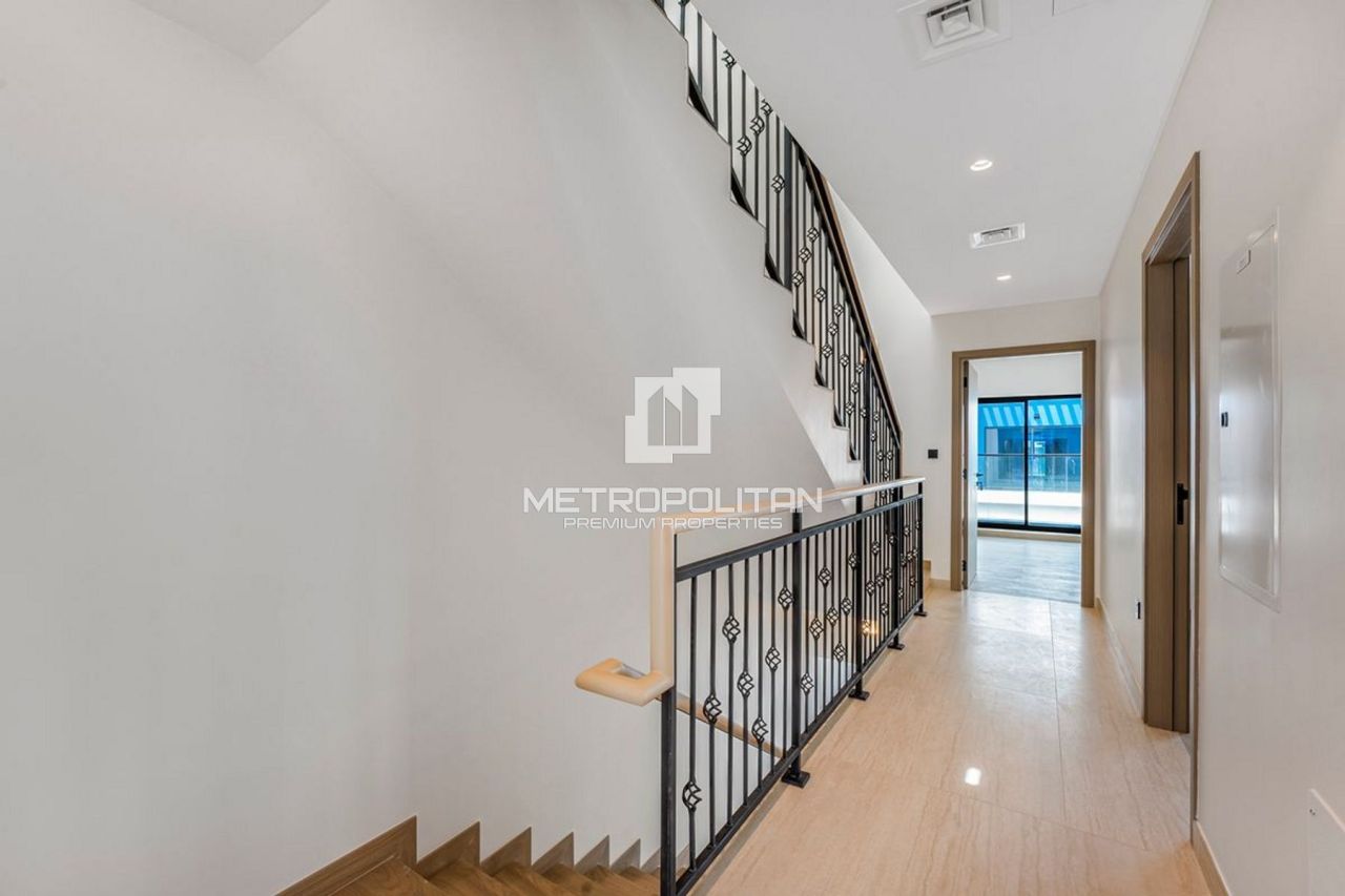 Таунхаус в Дубае, ОАЭ, 302 м² - фото 8