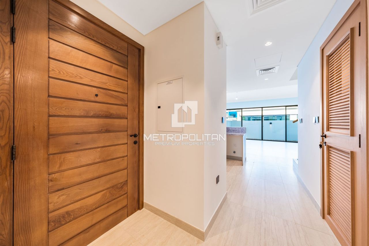 Таунхаус в Дубае, ОАЭ, 288 м² - фото 9