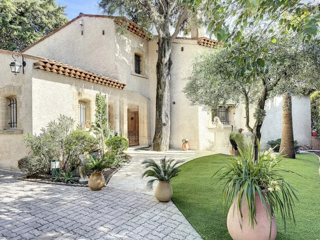 Квартира в Каннах, Франция, 320 м² - фото 1