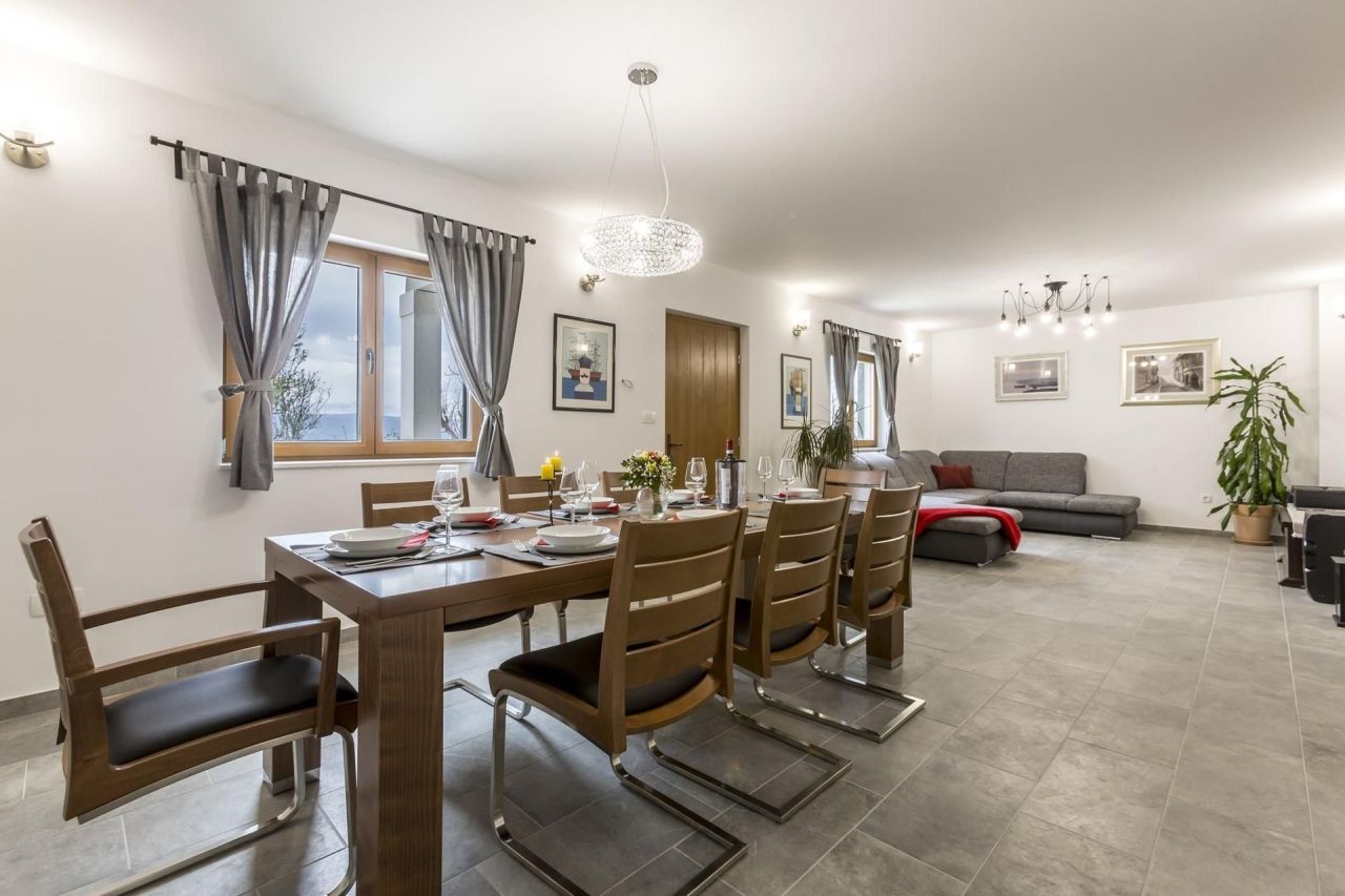 Вилла в Омише, Хорватия, 330 м² - фото 14