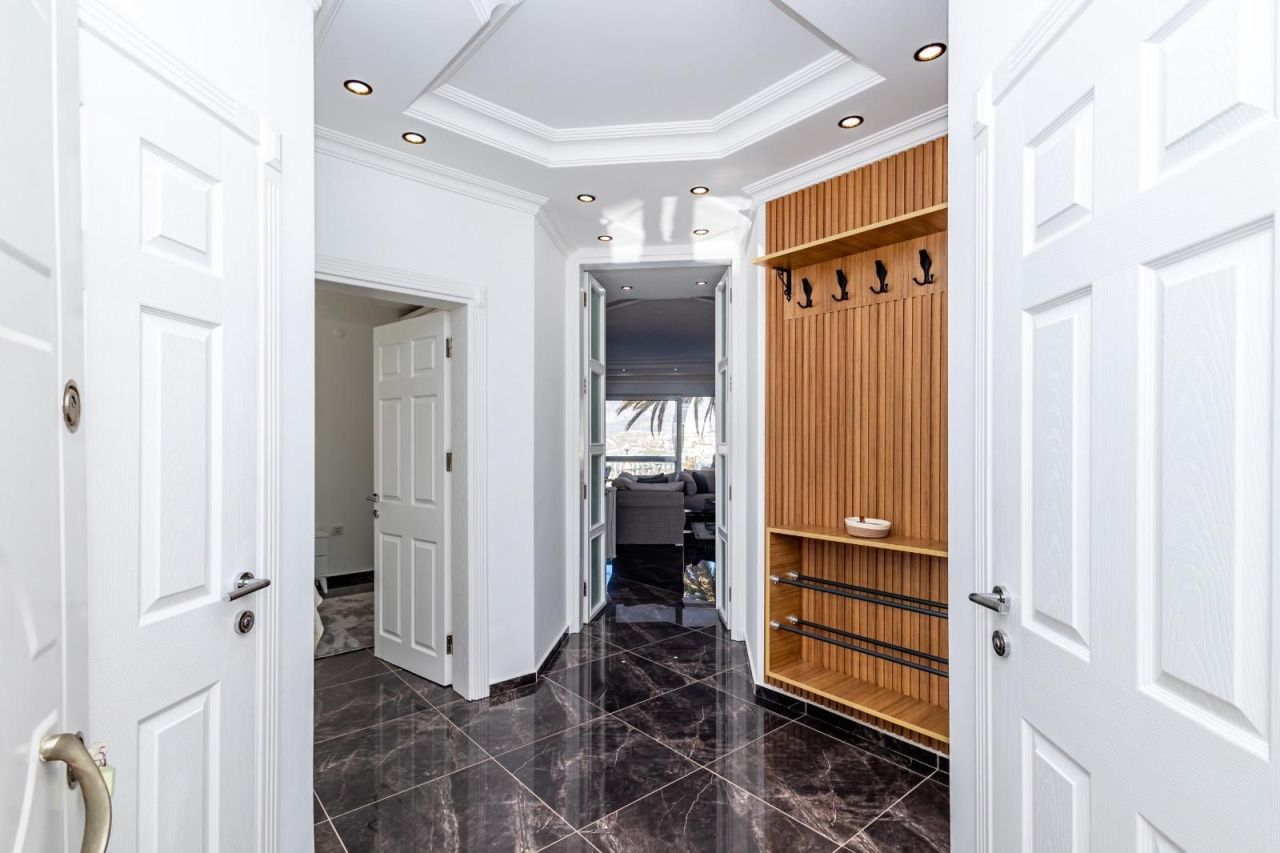 Вилла в Алании, Турция, 600 м² - фото 16