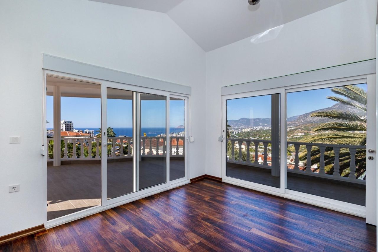 Вилла в Алании, Турция, 600 м² - фото 8