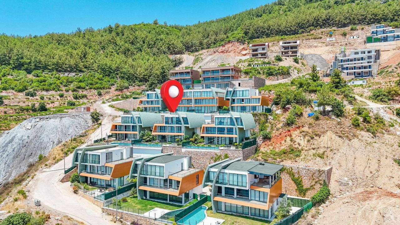Вилла в Алании, Турция, 400 м² - фото 1