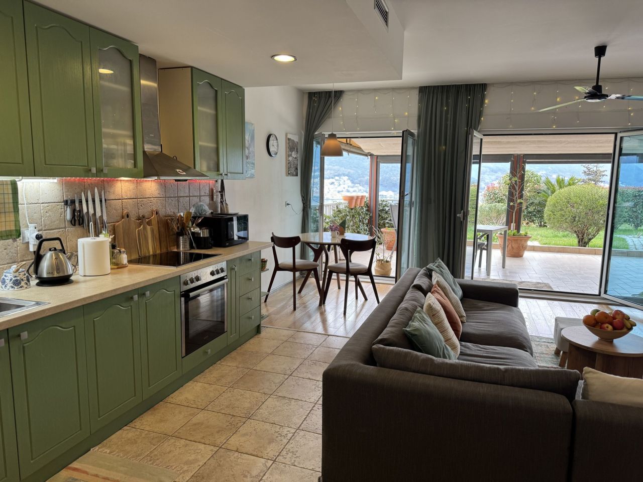 Квартира в Которе, Черногория, 74 м² - фото 3