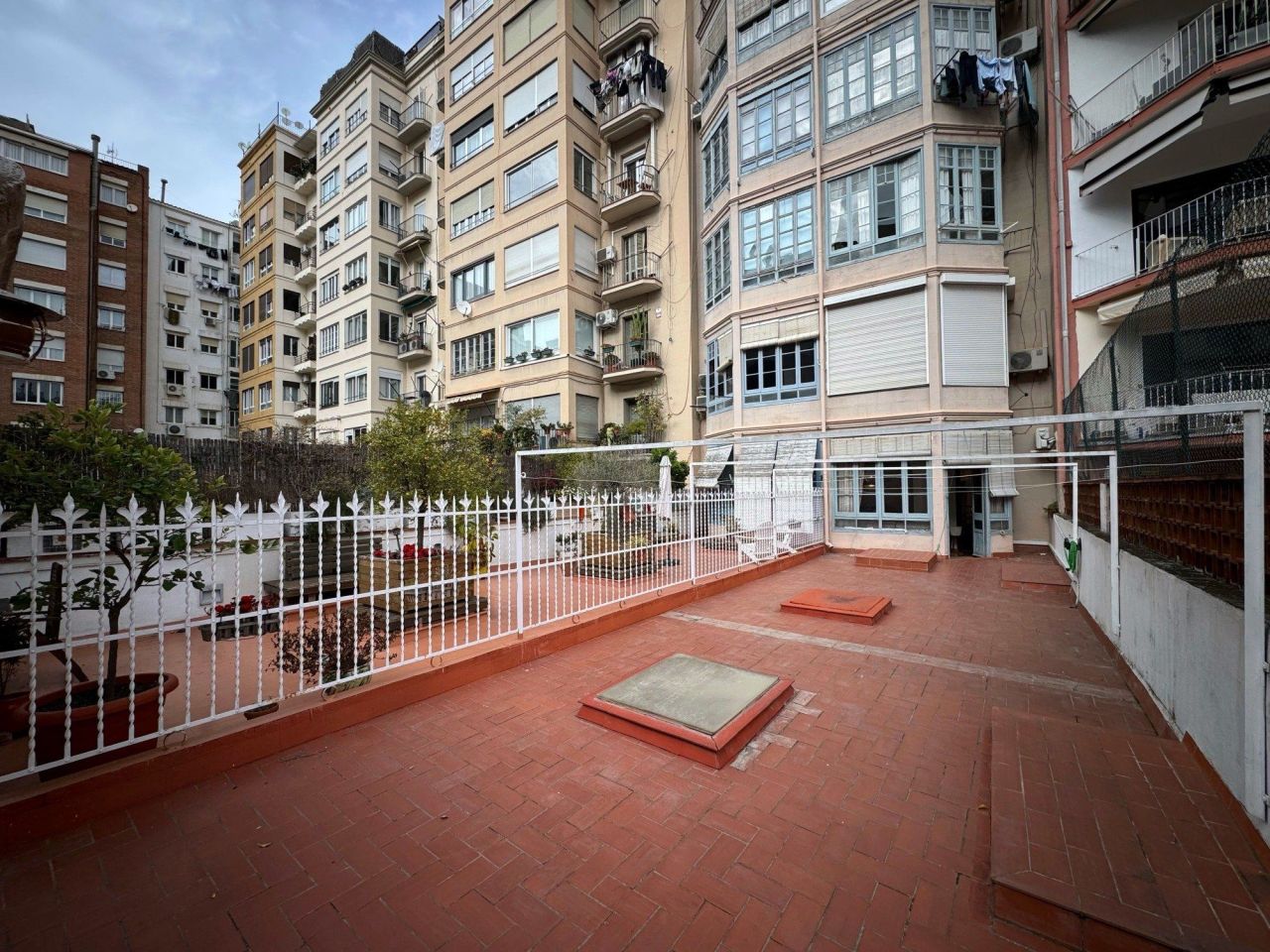 Квартира в Барселоне, Испания, 136 м² - фото 3