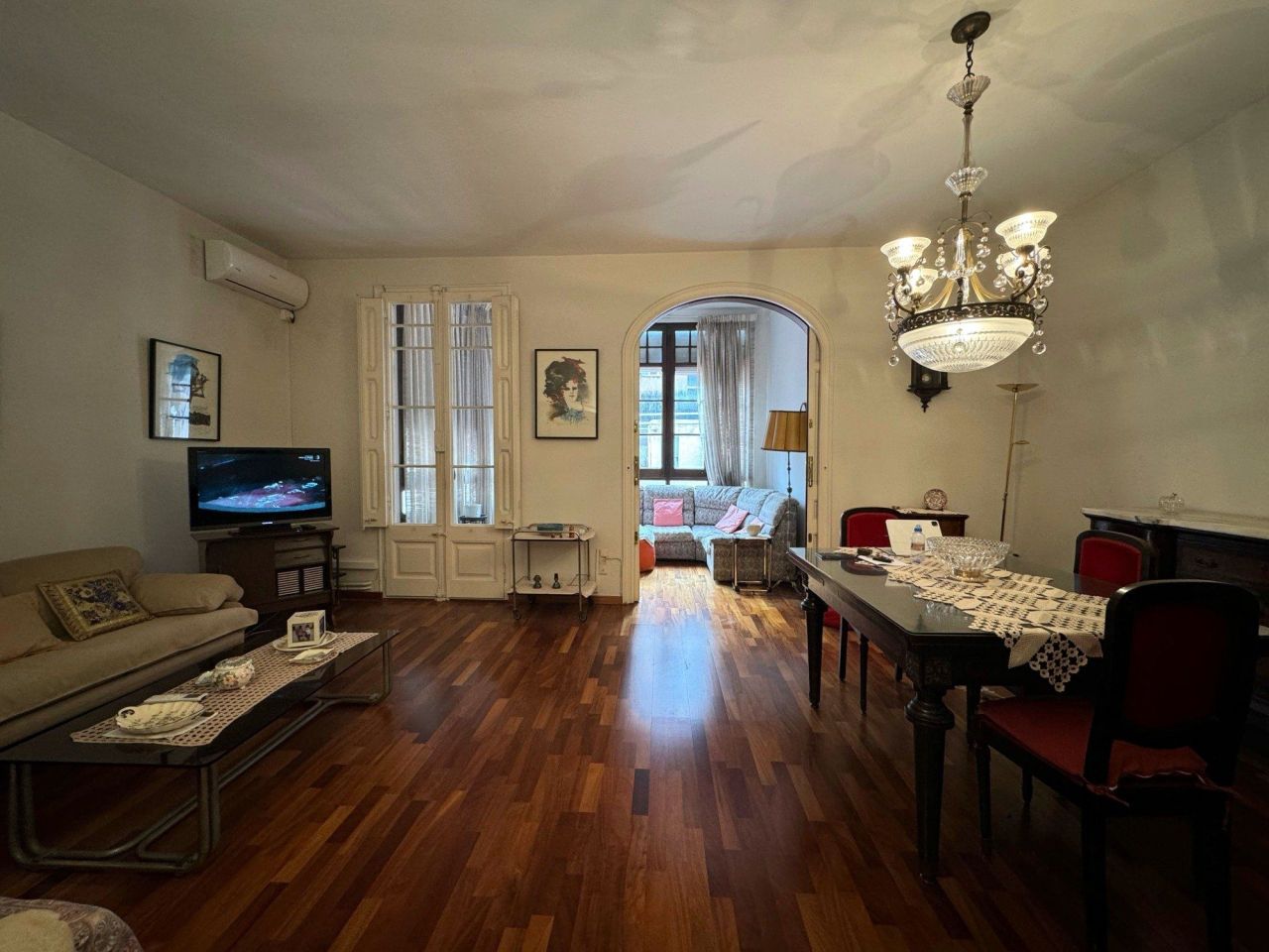 Квартира в Барселоне, Испания, 136 м² - фото 8