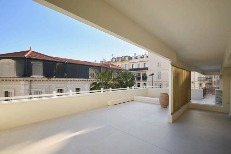 Квартира в Каннах, Франция, 110 м² - фото 1