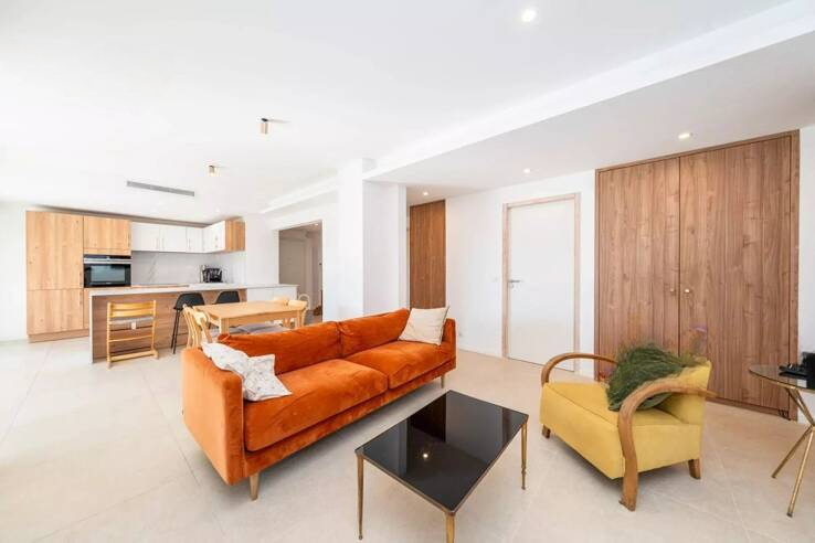 Квартира в Каннах, Франция, 94 м² - фото 1