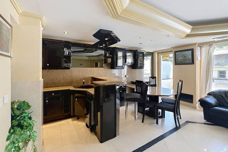 Квартира в Каннах, Франция, 106 м² - фото 1