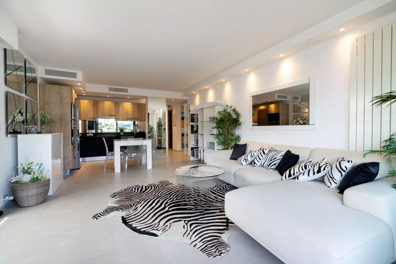 Квартира в Каннах, Франция, 76 м² - фото 1