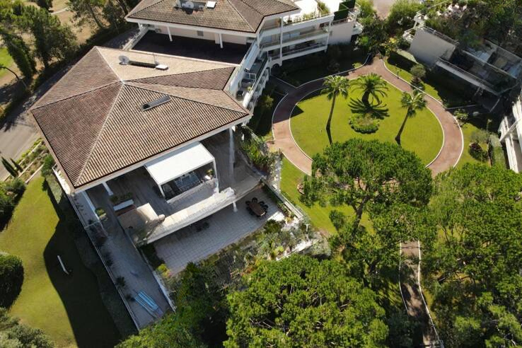 Квартира в Каннах, Франция, 142 м² - фото 1