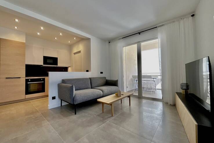 Квартира в Каннах, Франция, 60 м² - фото 1