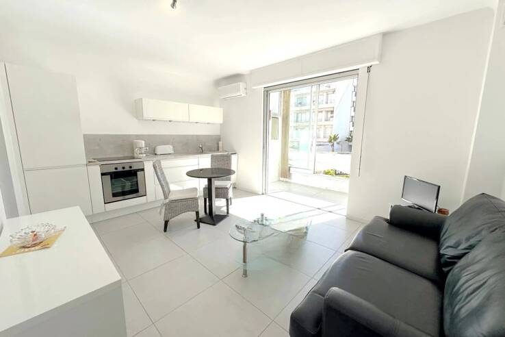 Квартира в Каннах, Франция, 35 м² - фото 2