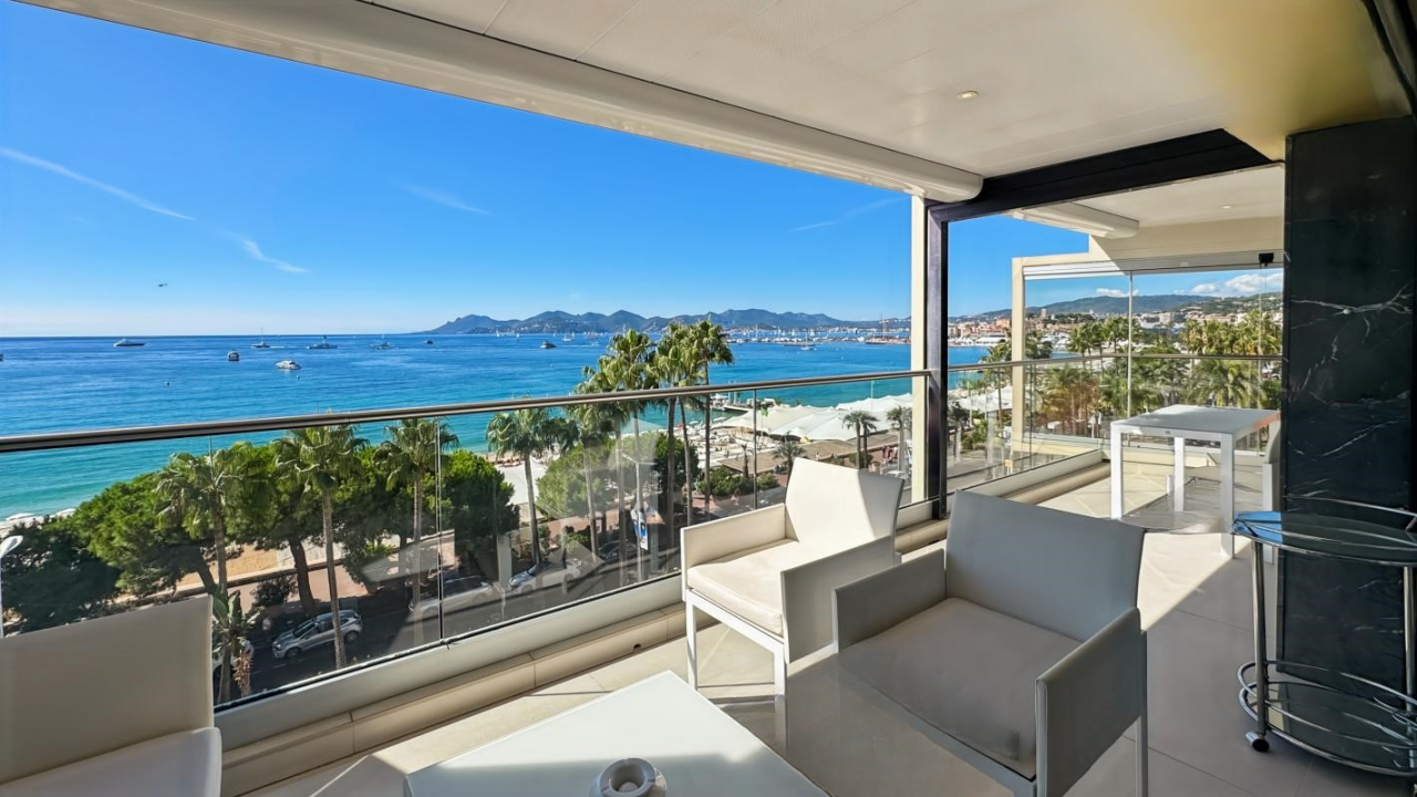 Квартира в Каннах, Франция, 130 м² - фото 2