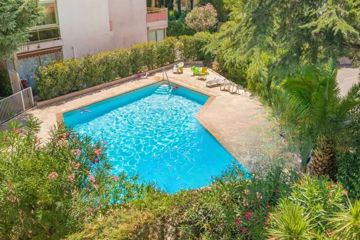 Квартира в Каннах, Франция, 113 м² - фото 2