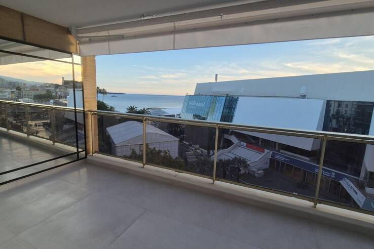 Квартира в Каннах, Франция, 54 м² - фото 2