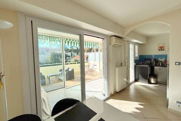 Квартира в Каннах, Франция, 40 м² - фото 2