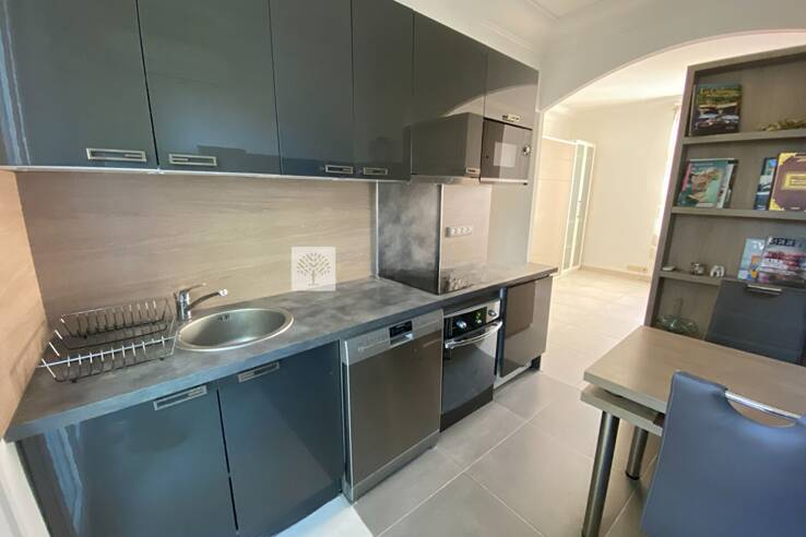 Квартира в Каннах, Франция, 27 м² - фото 2