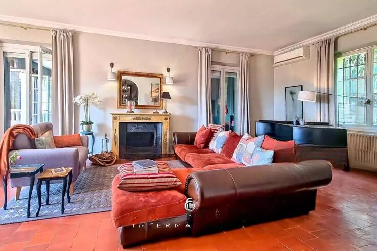 Квартира в Каннах, Франция, 377 м² - фото 2