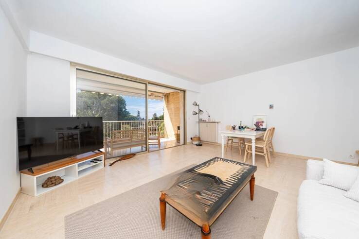 Квартира в Каннах, Франция, 56 м² - фото 2