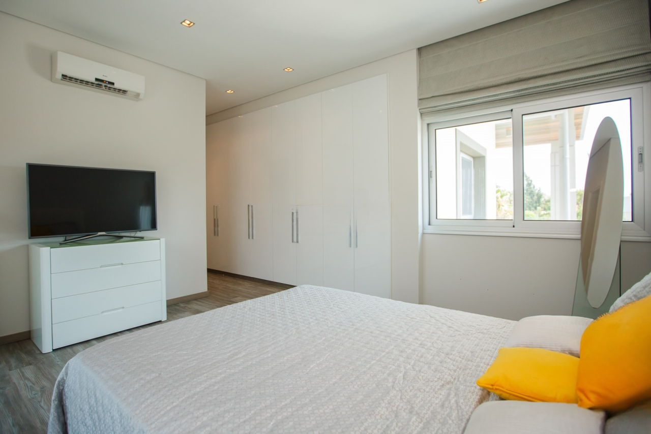 Квартира в Агиос Тихоне, Кипр, 274 м² - фото 7