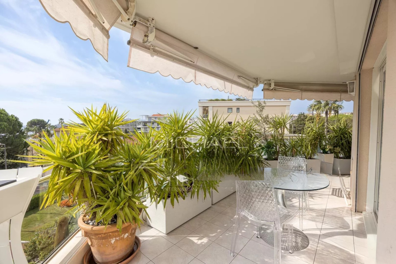 Квартира в Каннах, Франция, 138 м² - фото 8