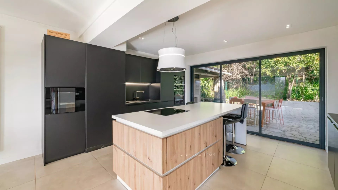 Квартира в Каннах, Франция, 170 м² - фото 10