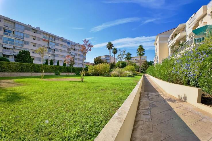 Квартира в Каннах, Франция, 46 м² - фото 4