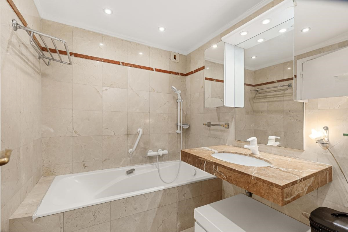 Квартира в Каннах, Франция, 64 м² - фото 10