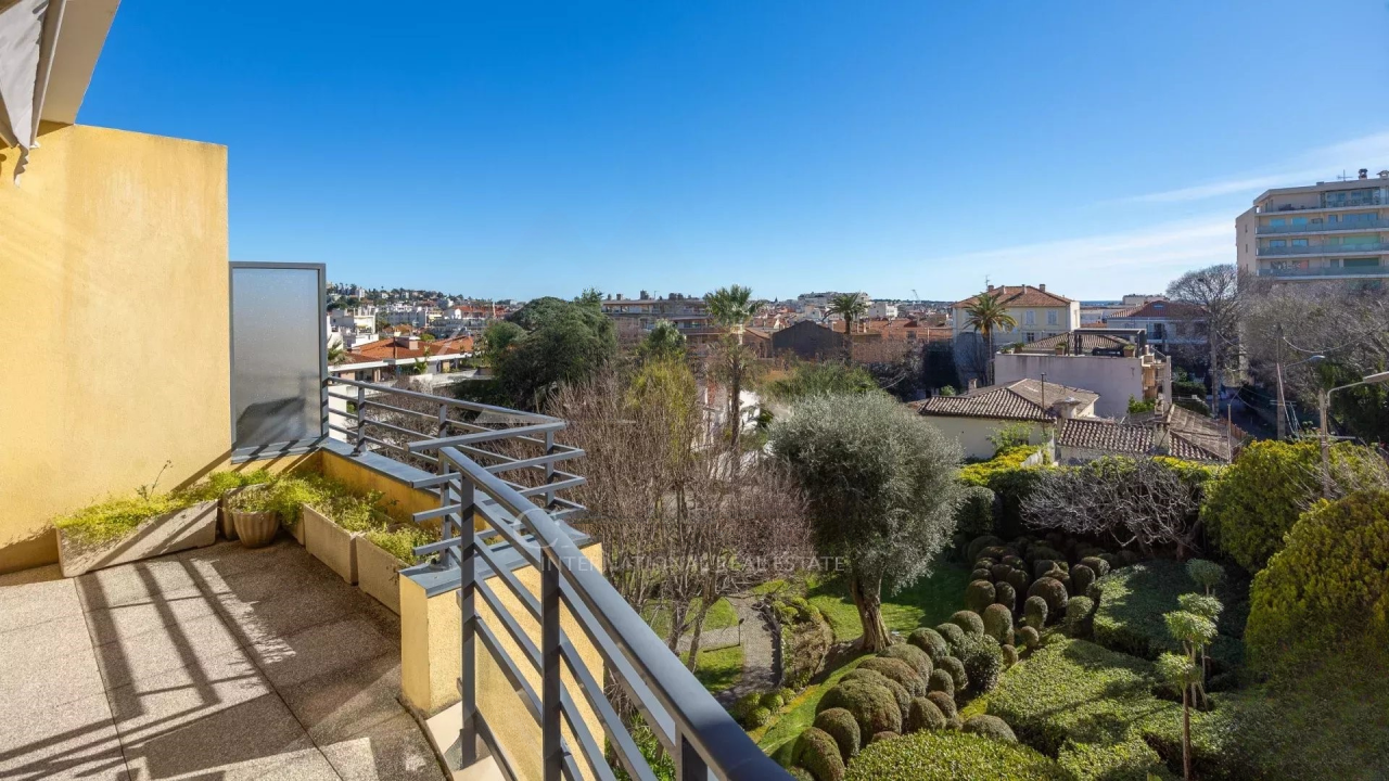 Квартира в Каннах, Франция, 105 м² - фото 11