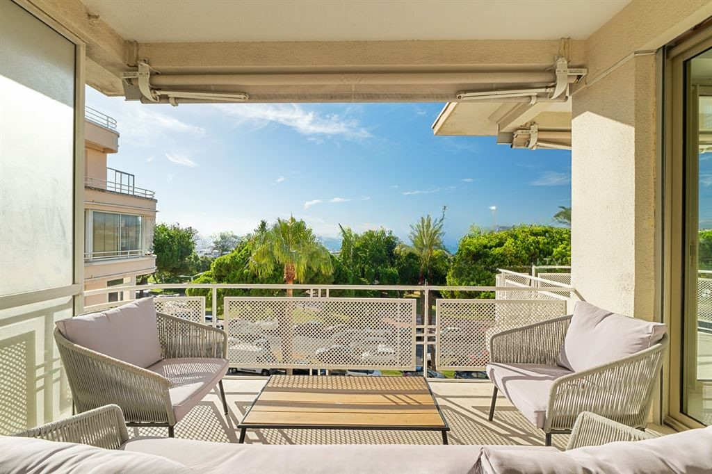 Квартира в Каннах, Франция, 97 м² - фото 15