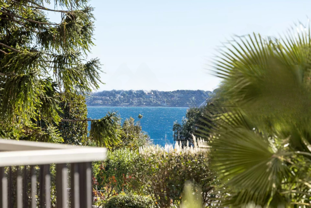 Квартира в Каннах, Франция, 115 м² - фото 18