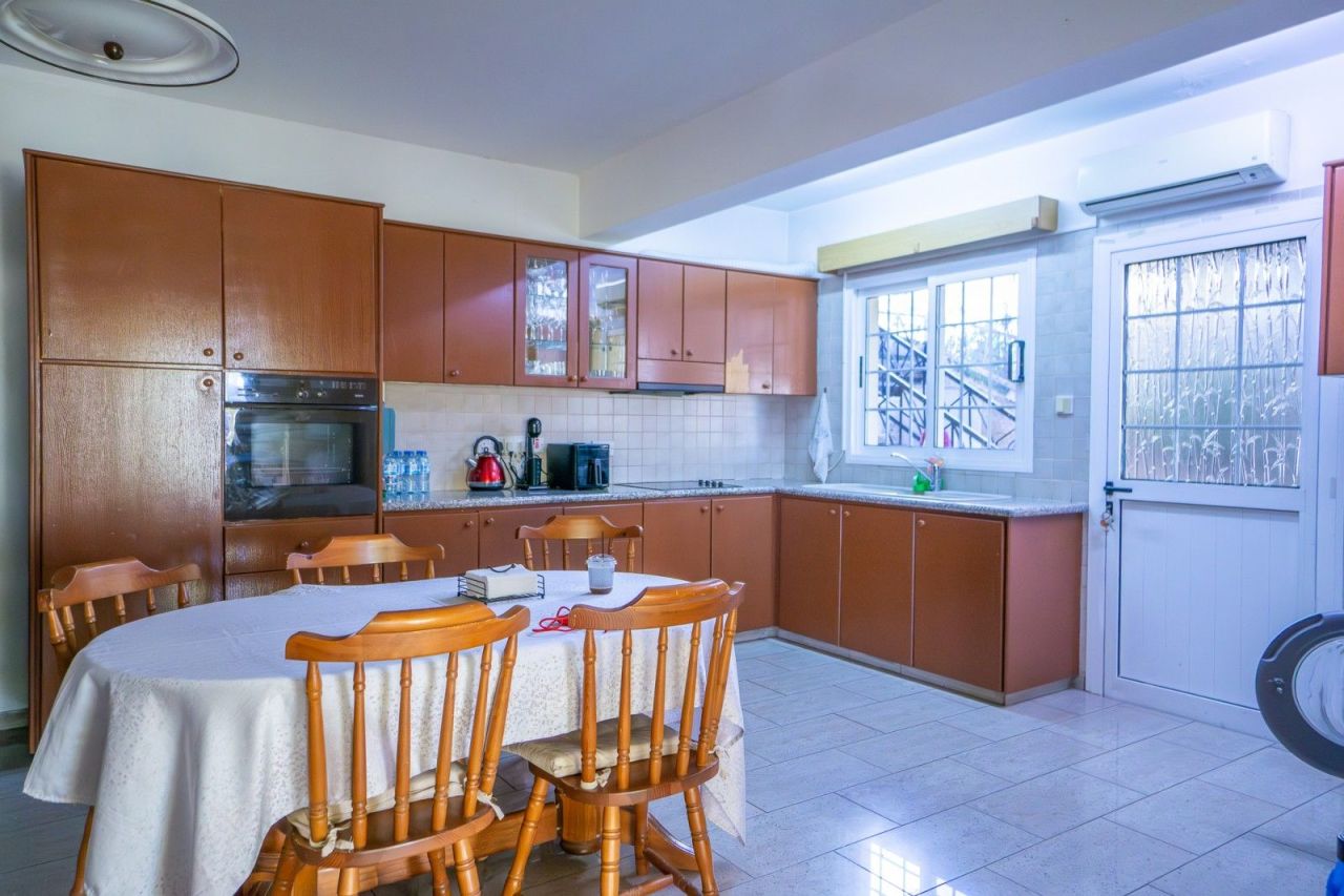 Вилла в Пафосе, Кипр, 230 м² - фото 1