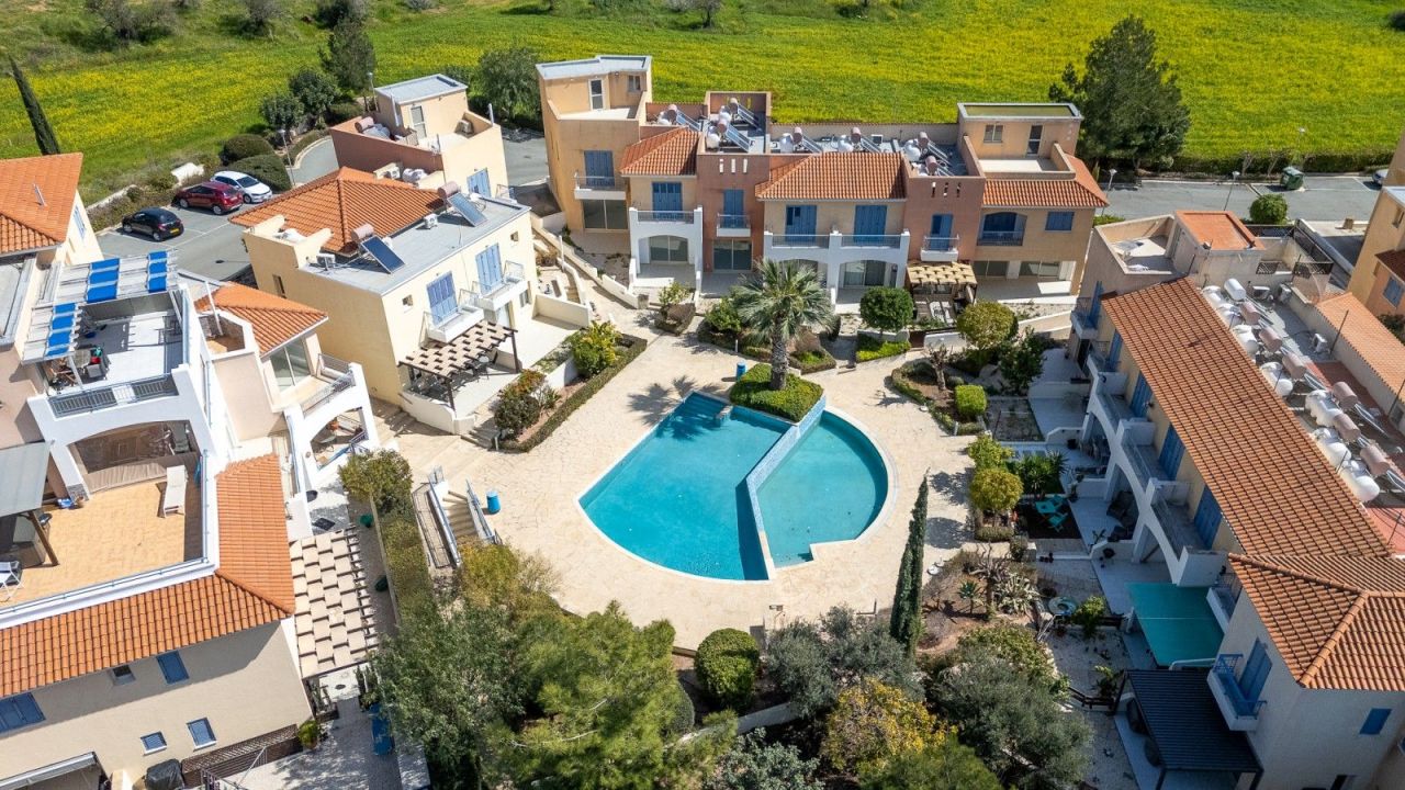 Таунхаус в Пафосе, Кипр, 94 м² - фото 2