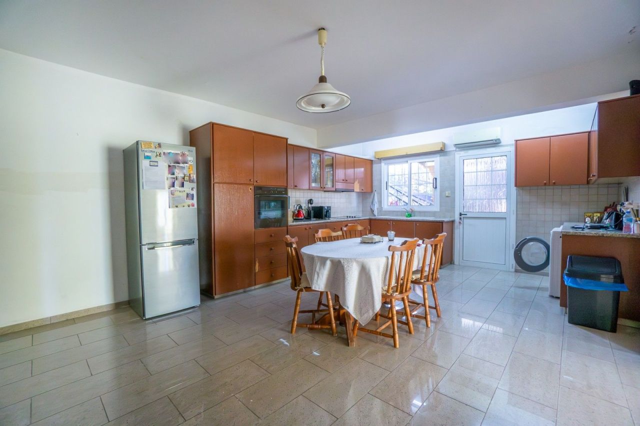 Вилла в Пафосе, Кипр, 230 м² - фото 6