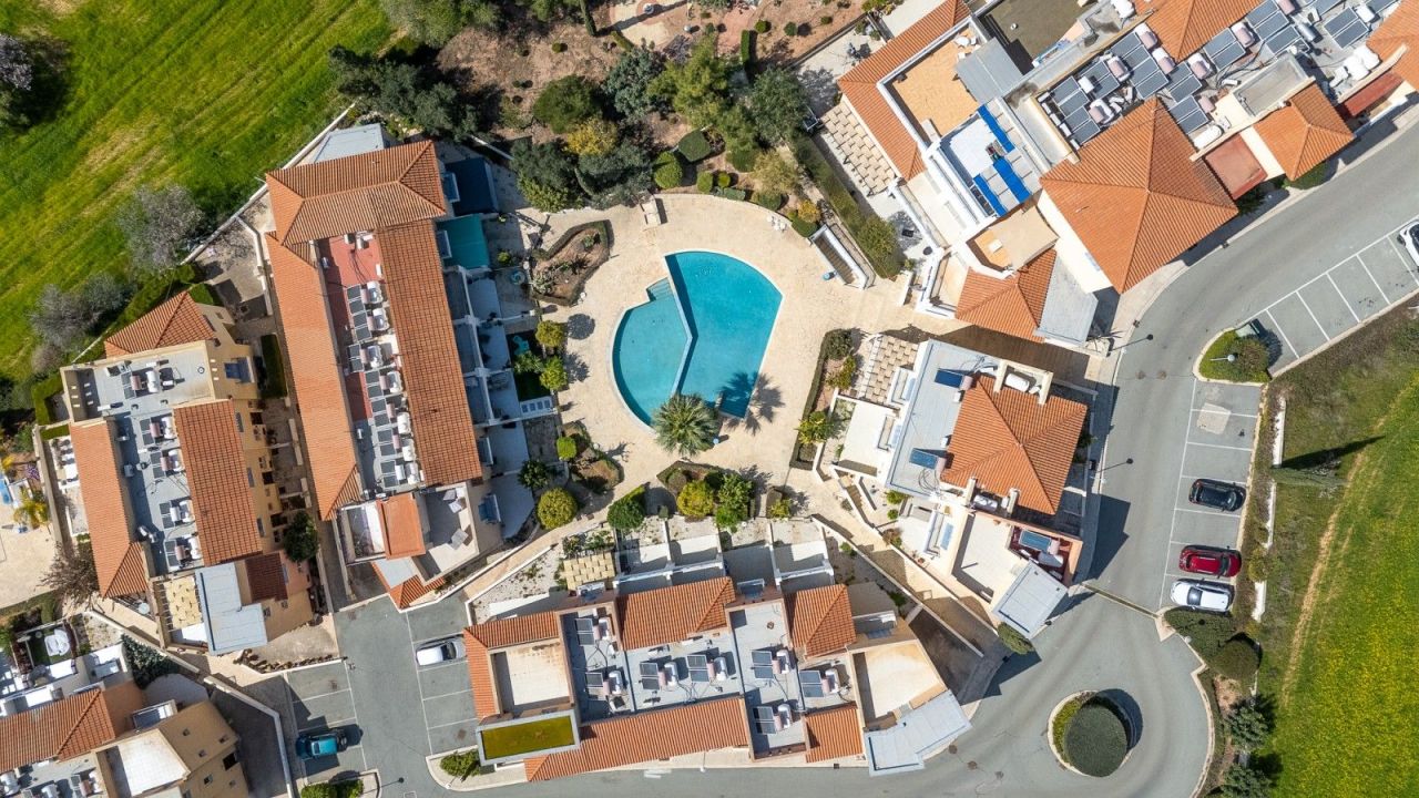 Таунхаус в Пафосе, Кипр, 94 м² - фото 8